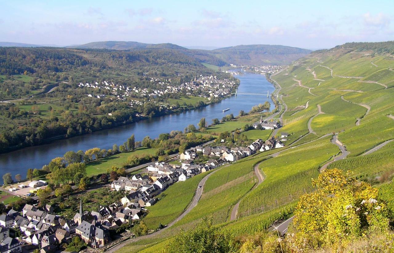 Fewo Spiaggia - Gaestehaus Koen Zeltingen-Rachtig Exteriör bild